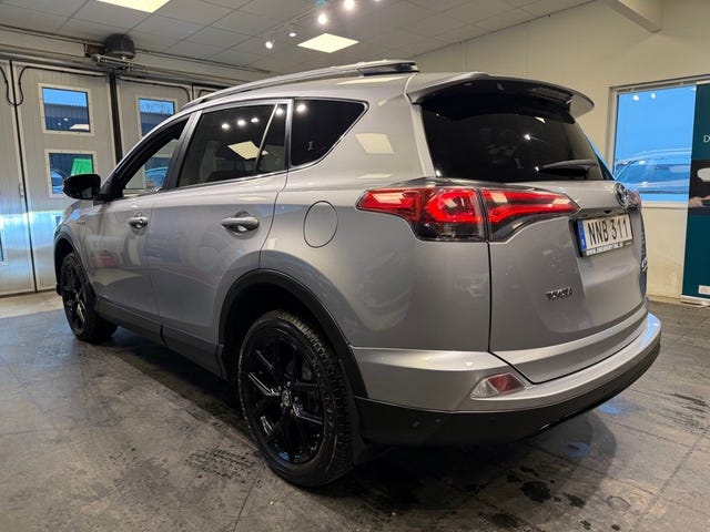 Toyota RAV4 2019 – bild 3