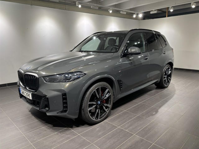 BMW X5 2023