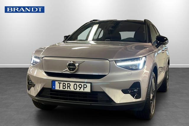 Volvo EX40 2026