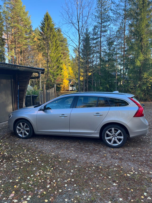 Volvo V60 2018 – bild 2