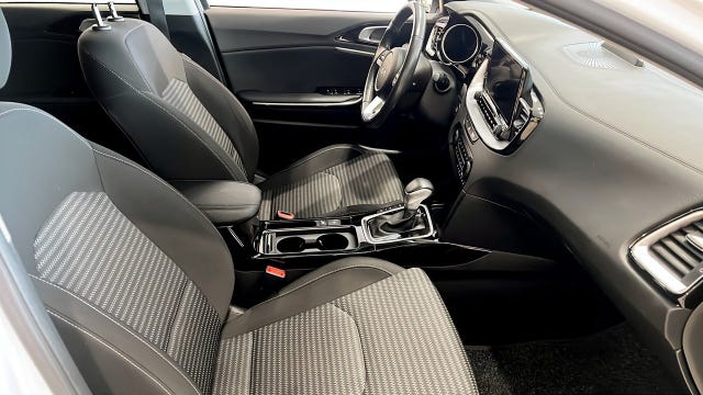 Kia Ceed 2024 – bild 3