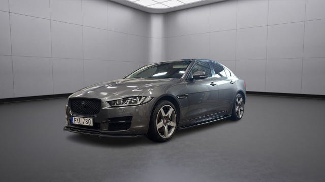 Jaguar XE 2018