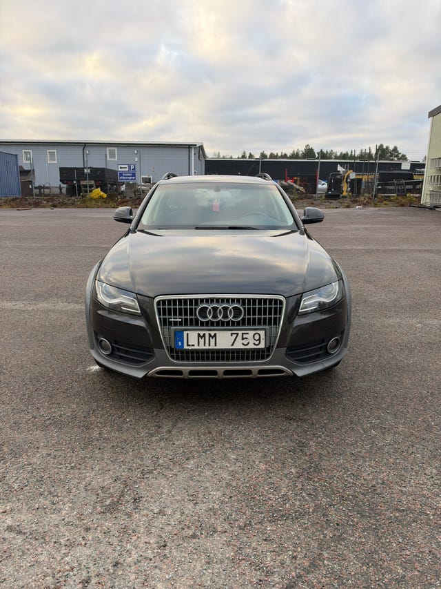 Audi A4 allroad 2010