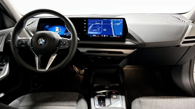 BMW 120 2026 – bild 4