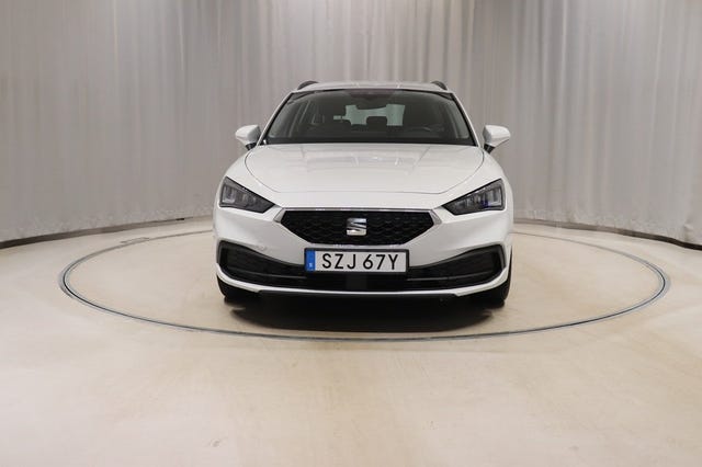 Seat Leon 2025 – bild 2