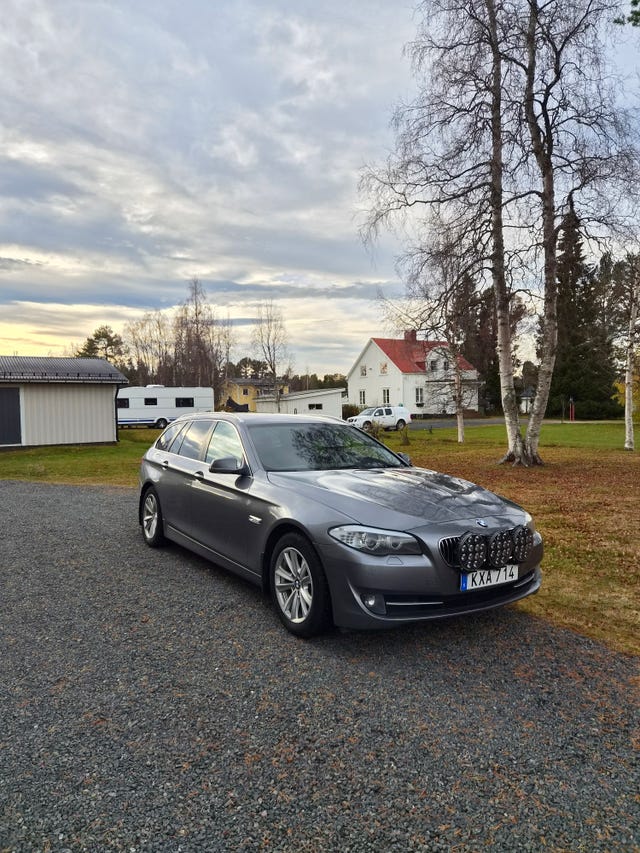 BMW 530d 2011 – bild 2