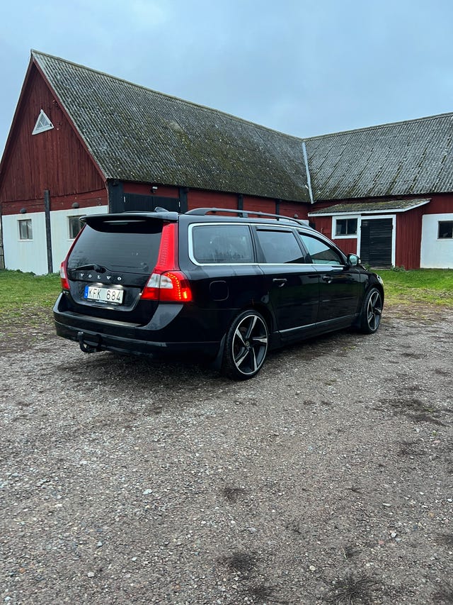 Volvo V70 2010 – bild 2