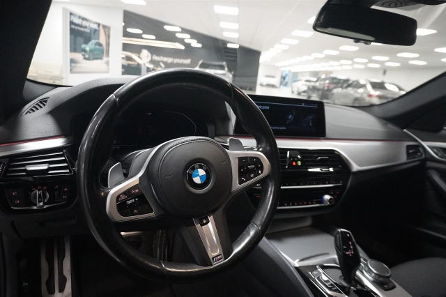 BMW 520d 2020 – bild 2