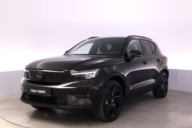 Volvo EX40 2025