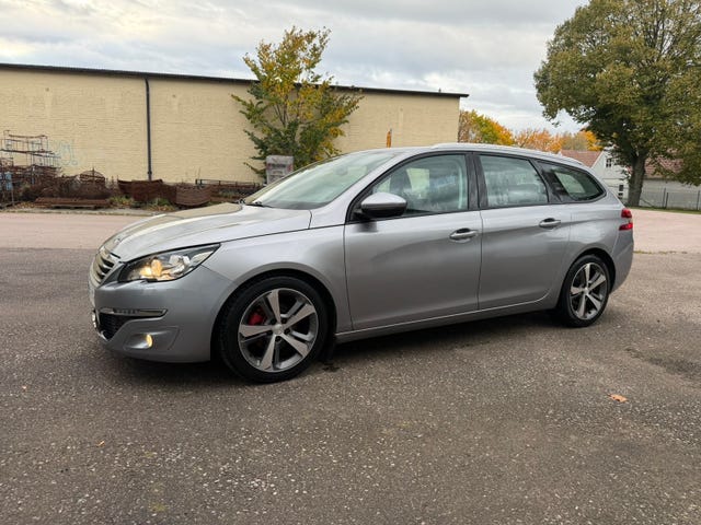 Peugeot 308 SW 2016