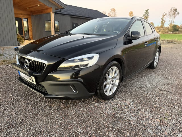 Volvo V40 Cross Country 2018
