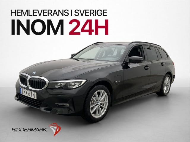 BMW 330e 2022