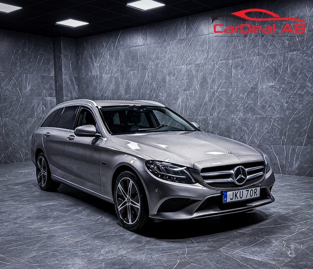 Mercedes-Benz C300 2021