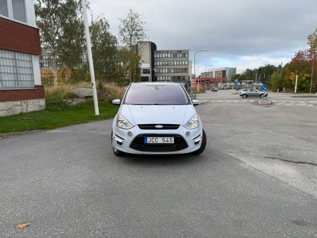 Ford S-MAX 2010