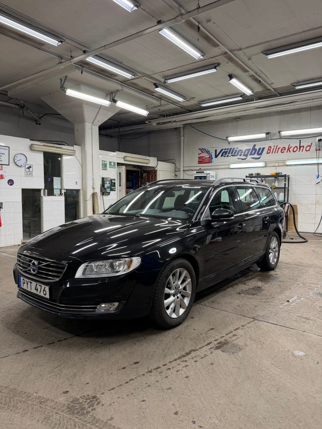 Volvo V70 2016
