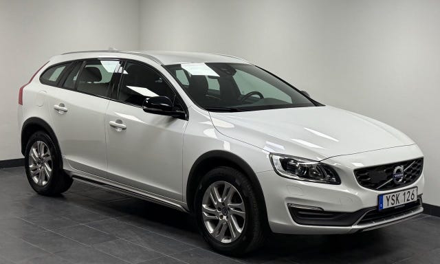 Volvo V60 Cross Country 2018