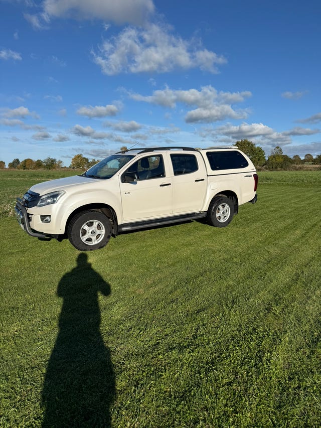 Isuzu D-max 2016