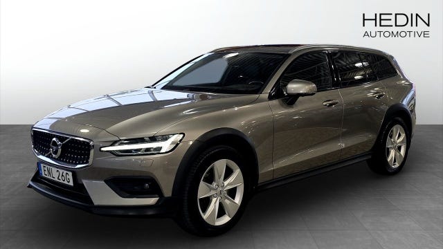 Volvo V60 Cross Country 2021