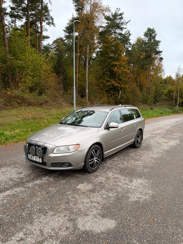 Volvo V70 2010