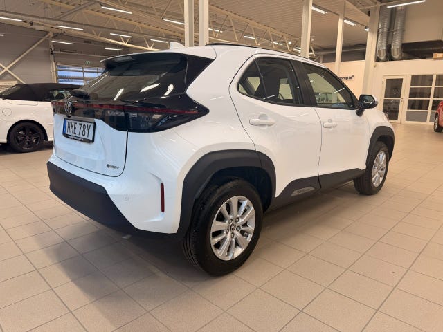 Toyota Yaris Cross 2024 – bild 4