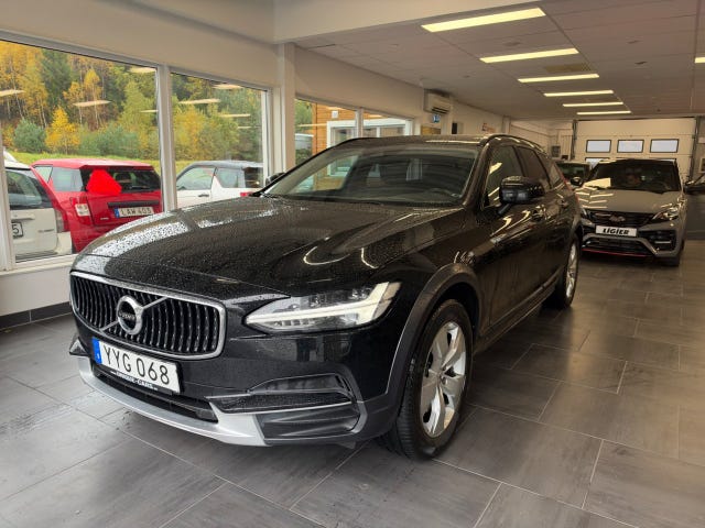 Volvo V90 Cross Country 2018 – bild 4
