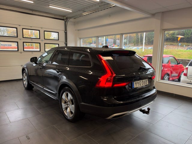 Volvo V90 Cross Country 2018 – bild 3