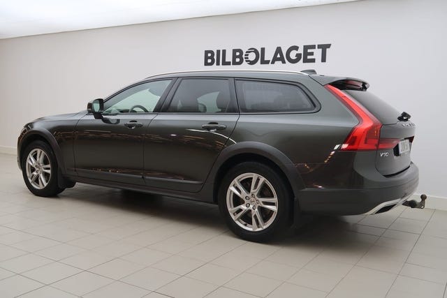 Volvo V90 Cross Country 2018 – bild 3