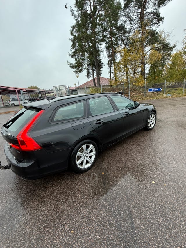 Volvo V90 2018 – bild 2