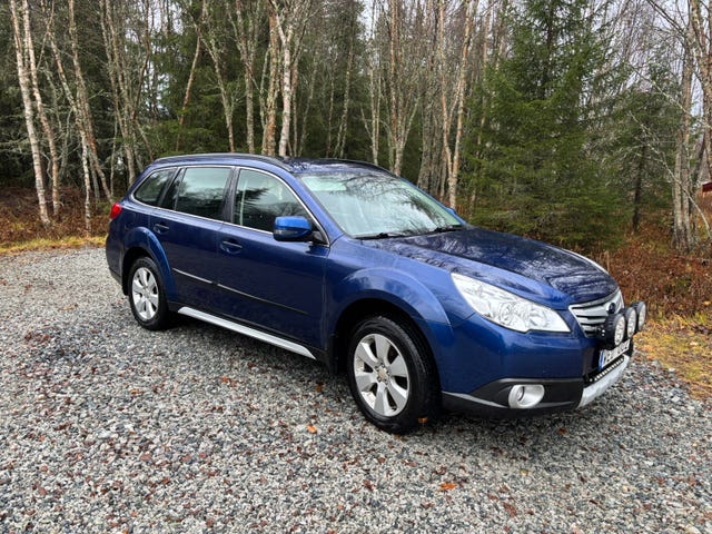 Subaru Outback 2010