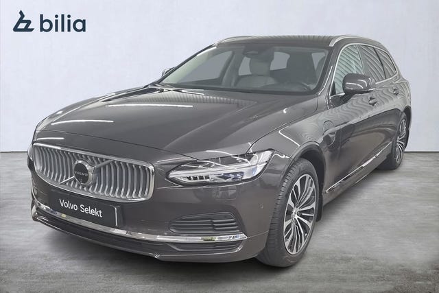 Volvo V90 2025