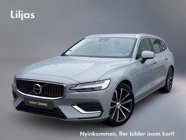 Volvo V60 2025