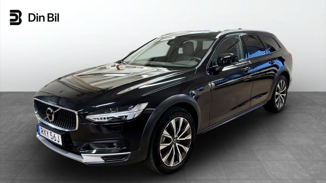 Volvo V90 Cross Country 2023