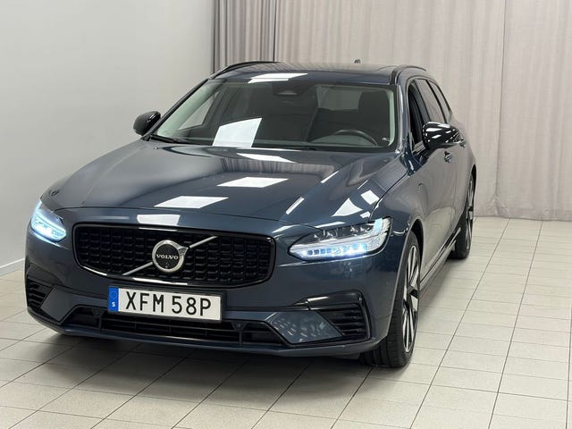 Volvo V90 2024