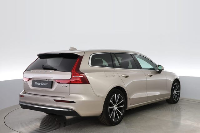 Volvo V60 2025 – bild 4