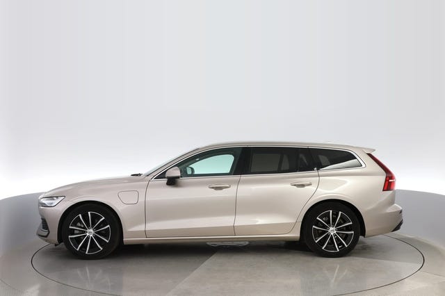 Volvo V60 2025 – bild 2