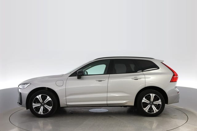 Volvo XC60 2025 – bild 2