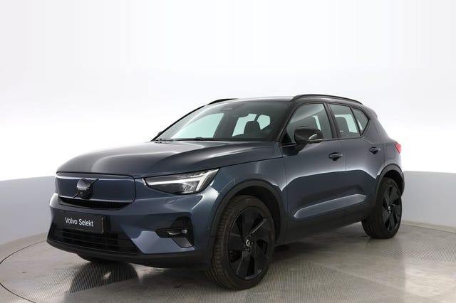 Volvo EX40 2026
