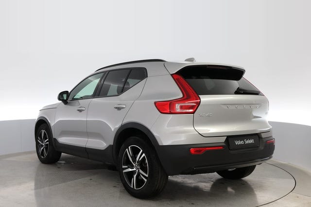 Volvo XC40 2025 – bild 3