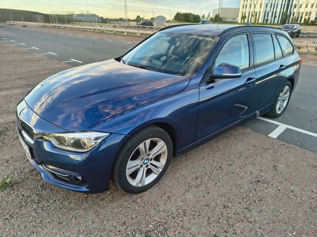 BMW 320d 2019 – bild 2