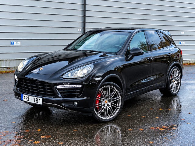 Porsche Cayenne Turbo 2011