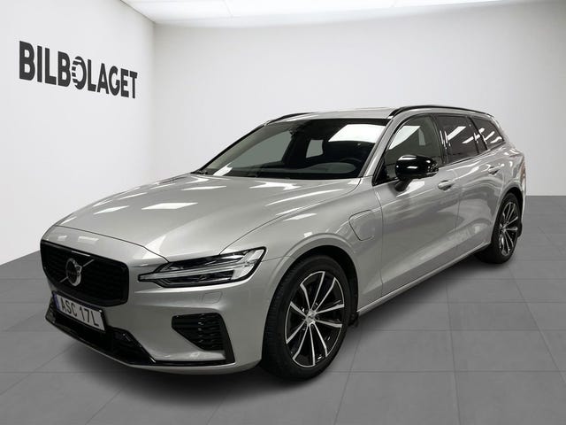 Volvo V60 2025