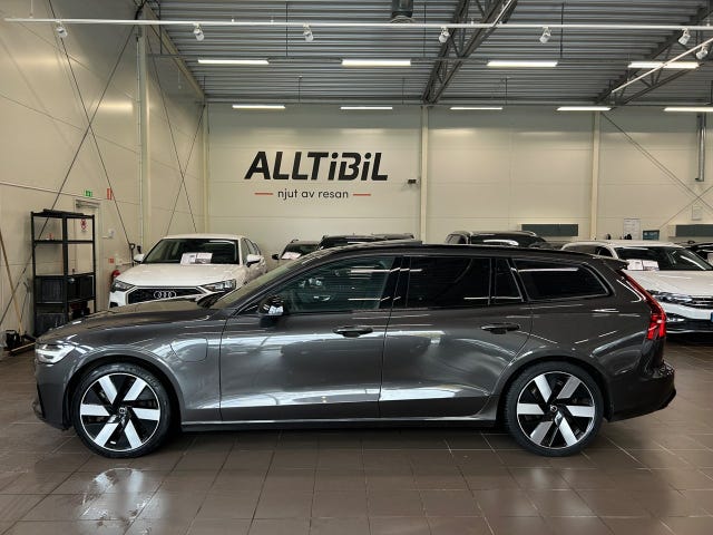 Volvo V60 2024 – bild 4