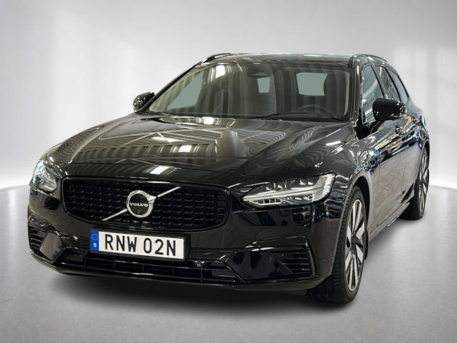 Volvo V90 2025