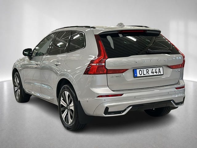 Volvo XC60 2025 – bild 2