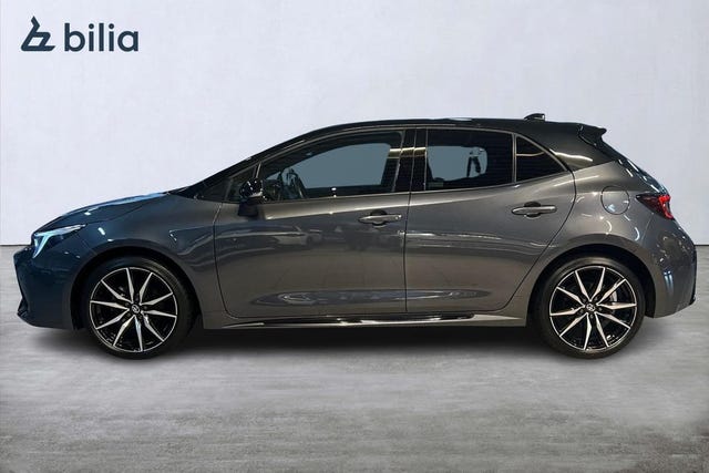 Toyota Corolla 2023 – bild 4
