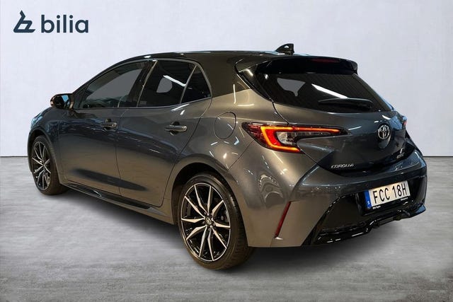 Toyota Corolla 2023 – bild 3