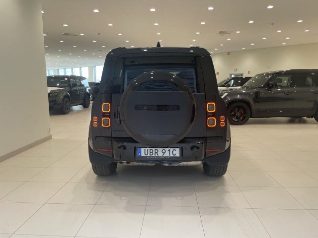 Land Rover Defender 110 2026