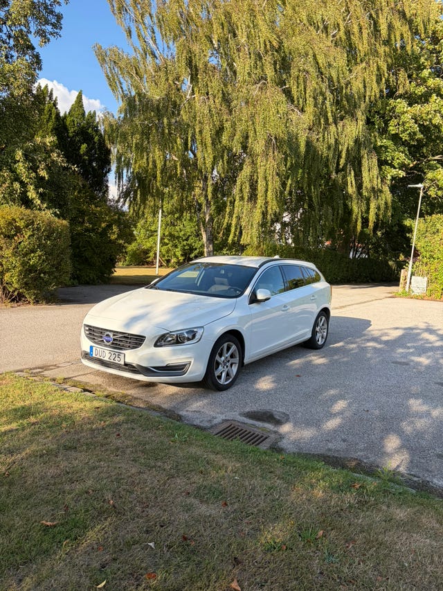 Volvo V60 2015
