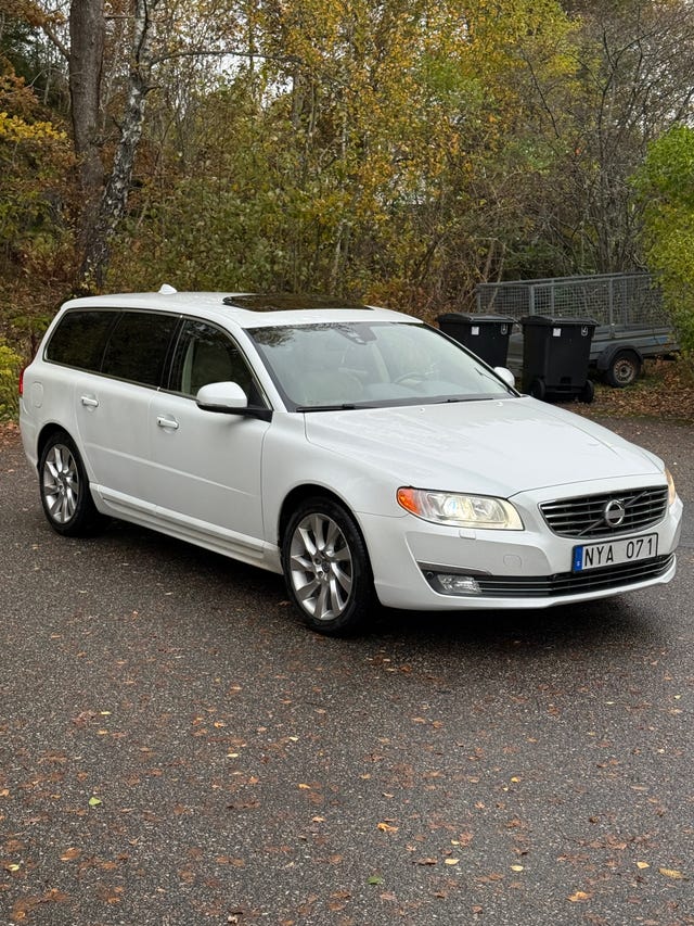 Volvo V70 2014