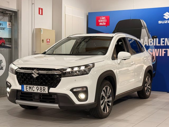 Suzuki S-Cross 2023